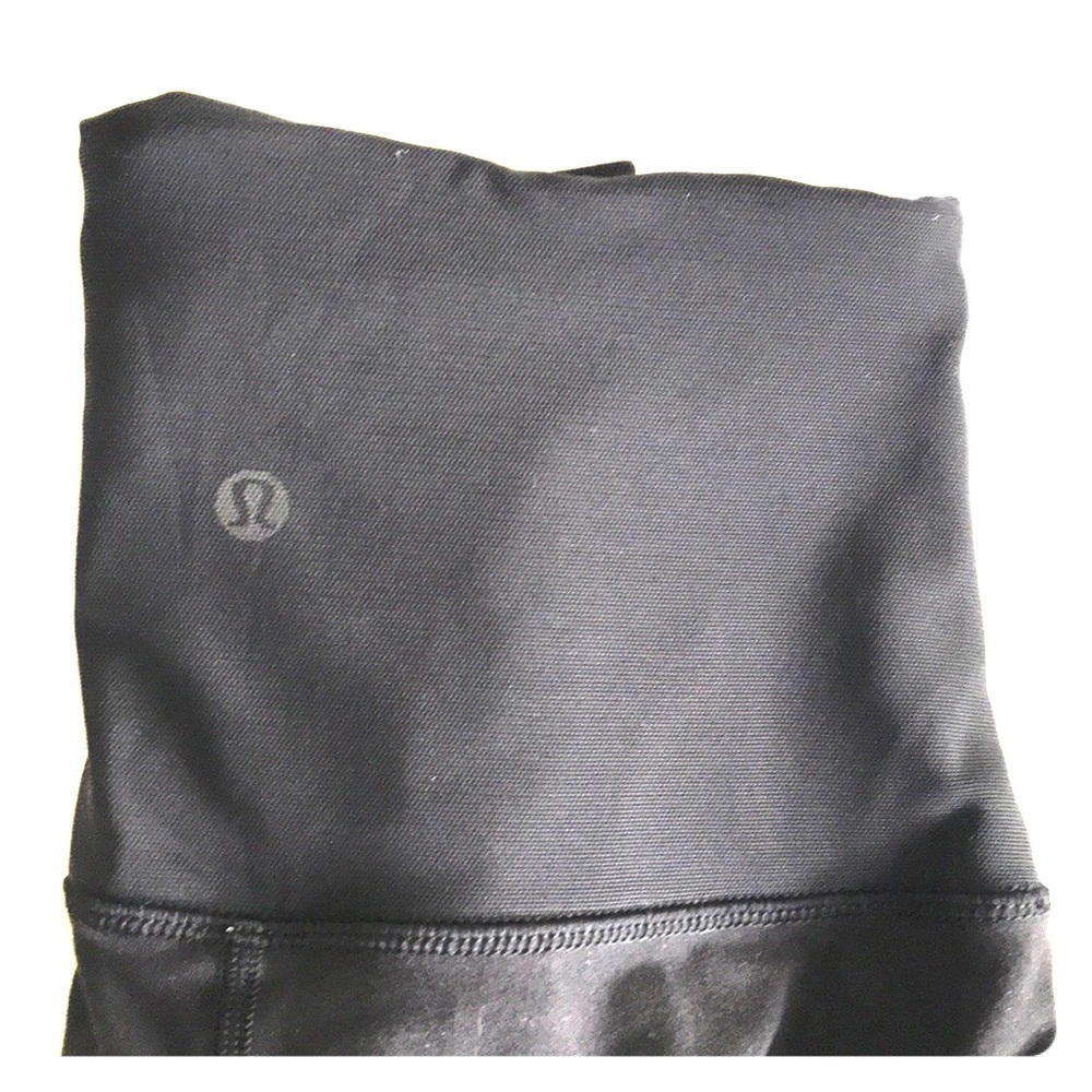 Lululemon pants with mesh detail